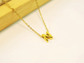 Collar dorado dije inicial N 8mm