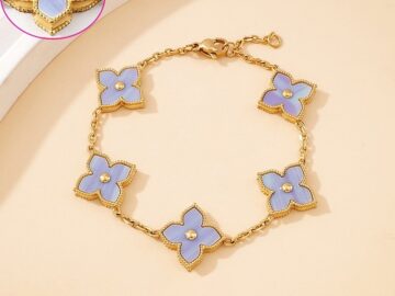 Pulsera V_Cleaf alhambra 1.6cm nácar celeste