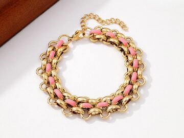 Pulsera dorada eslabón rosa