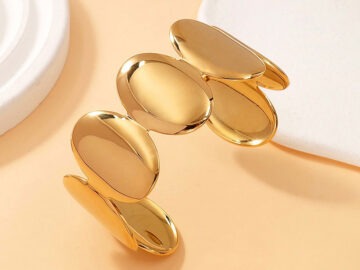 Brazalete dorado ovalos lisos unidos