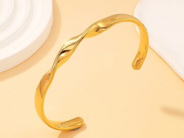 Brazalete dorado 6.2cm abierto