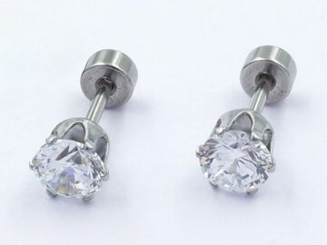 Aretes plateados circonia 5mm