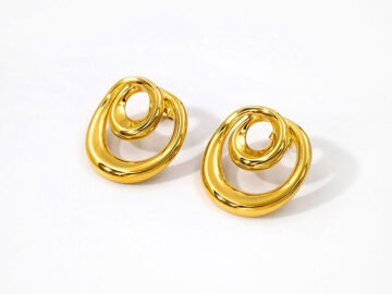 Aretes dorados diseños espiral 2.8cm