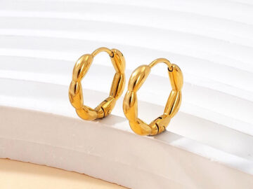 Argollas doradas diseño abombado 1.5cm*3mm