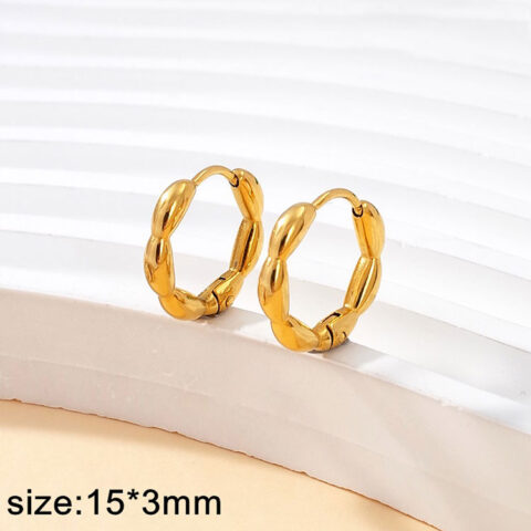 Argollas doradas diseño abombado 1.5cm*3mm