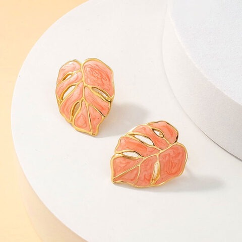 Aretes dorados hojita rosa