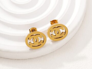 Aretes dorados "ChaNel" 1.3cm