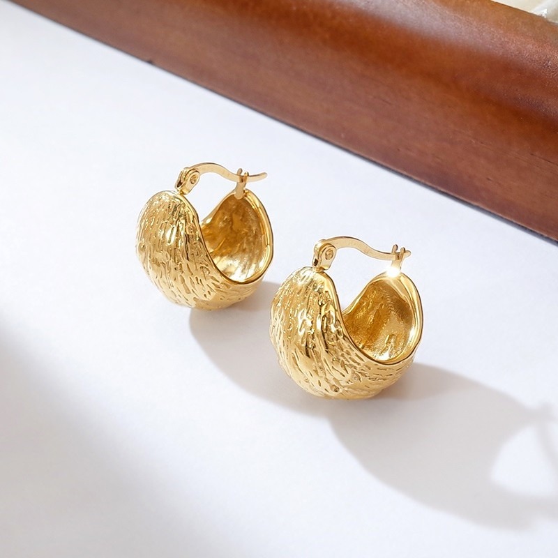Argollas 2cm canastita diseño frente