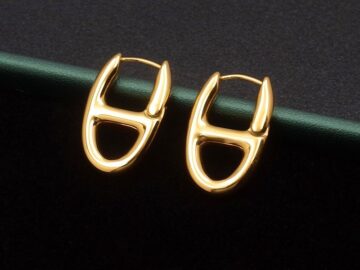 Argollas doradas 2.4cm C"DiOr"