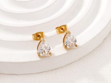 Aretes dorados circonia gota 1cm