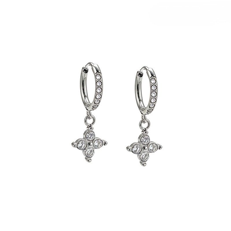 Argollitas plateadas charm flor pedrería