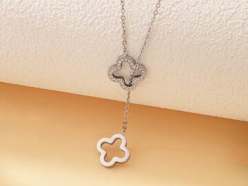 Collar plateado ajustableAlhambras fina pedrería