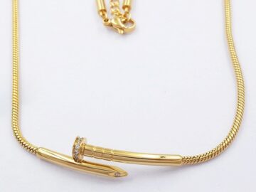 Collar dorado 42cm diseño Clavo