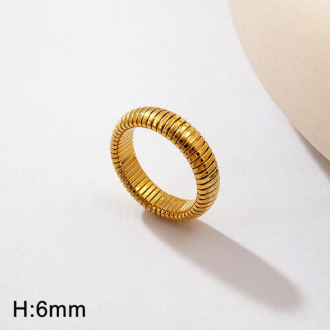 Anillo dorado 6mm diseño acanalado