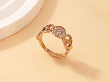 Anillo rose gold círculo fina pedrería