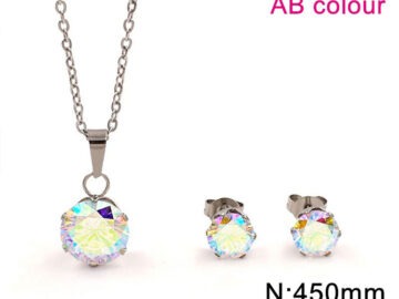 Set plateado collar y aretitos piedra tornasol