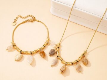 Set dorado Collar y Pulsera dijes colgantes