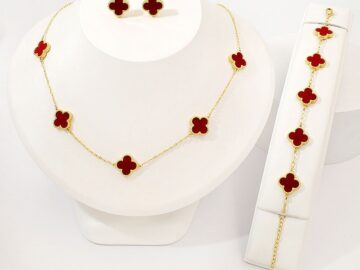 Set Collar y pulsera 5 alhambras vino tinto