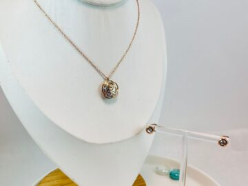 Set Collar dije Rose "Ch_nel"